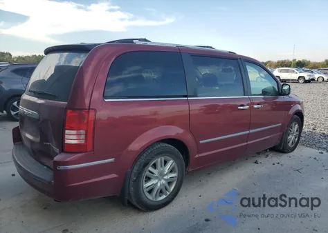 2010 Chrysler Town & Country Limited z USA, uszkodzony, nr VIN 2A4RR7DX7AR495196